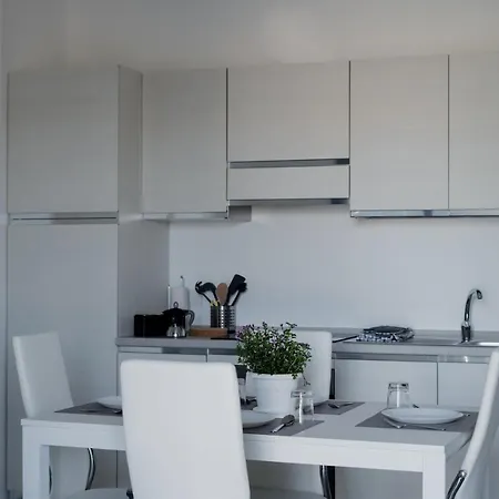 Apartamento Domus - Lucrezio - Bari