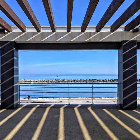 Domus - Lucrezio -