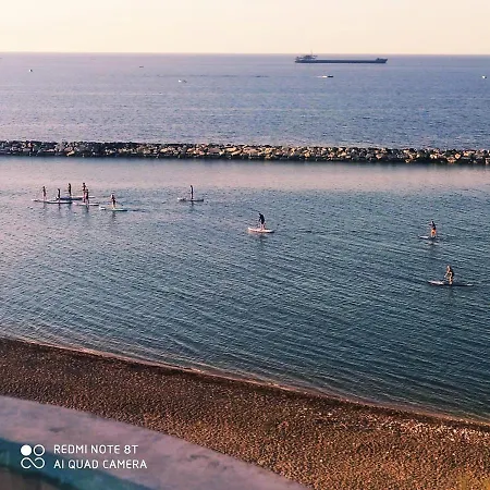 Apartamento Domus - Lucrezio - *