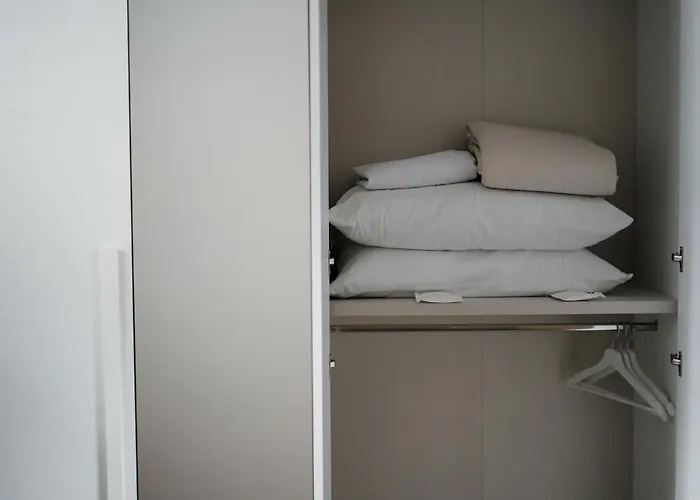 アパート Domus - Lucrezio -